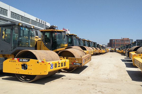 衢州二手压路机市场转让 徐工20吨22吨26吨振动压路机