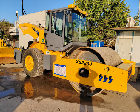宁波二手压路机市场|26吨震动压路机 旧徐工20吨振动压路机