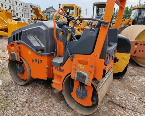 黄山二手压路机市场|26吨震动压路机 旧徐工20吨振动压路机