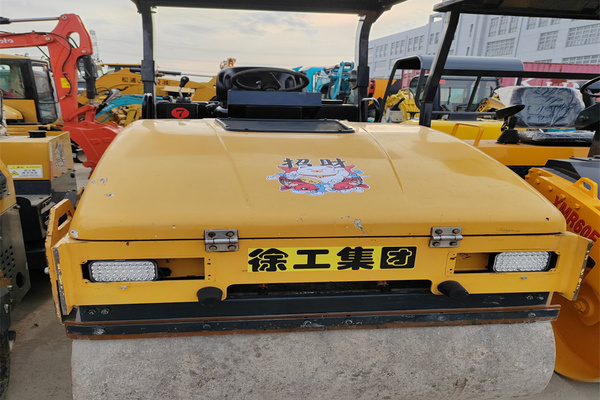 漳州二手压路机市场|20吨22吨26吨振动徐工压路机