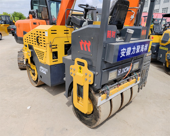 安丘二手压路机市场|徐工26吨22吨20吨二手振动压路机