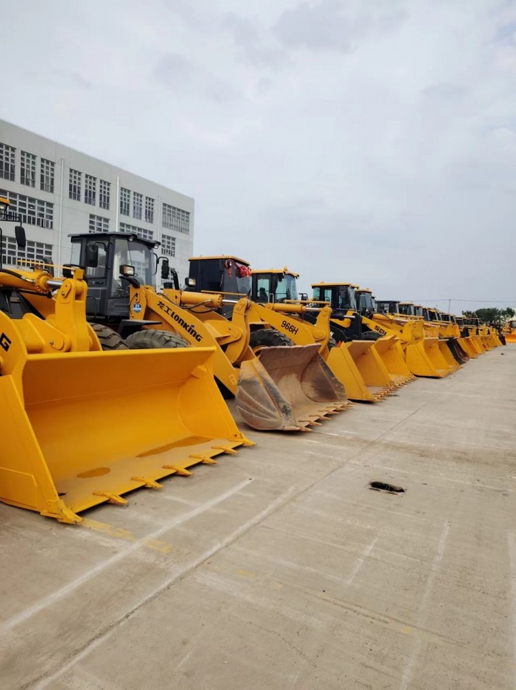 出售9成新柳工 龙工 临工30、50、60型二手装载机 铲车