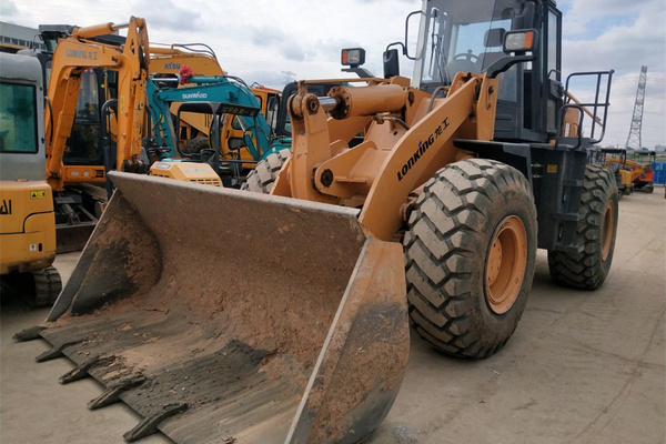 仙桃二手装载机市场|柳工龙工临工50-30-20铲车,出售