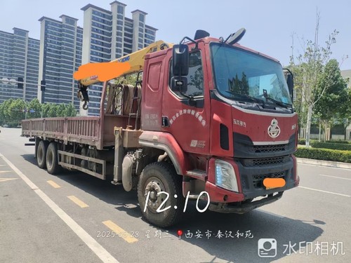 急售 东风12T随车吊无事故手续全